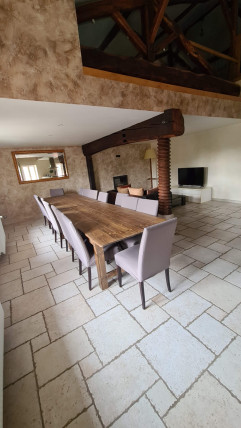 Gîte les dépôts 15 personnes Saint-Didier-sur-Beaujeu en Beaujolais