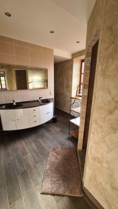 Gîte les dépôts 15 personnes Saint-Didier-sur-Beaujeu en Beaujolais